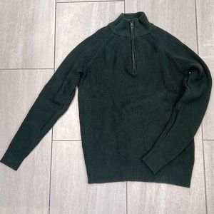 Gap Kids Ribbed Sweater size Small Dark Green Soft Warm Easy Fit Long sleeves